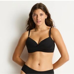 NWT SEA LEVEL Swim Eco Essentials Cross Front Moulded Cup Bra US 6 Black $120